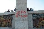 БУРГАС - Паметник Альоша - Графити против войната
