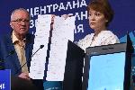 ЦИК демонстрира  бюлетината и машините за гласуване на парламентарните избори