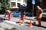 Освежават пътната маркировка в районите на училищата във Варна