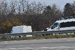 София - Микробус с мигранти се блъска с полицейски автомобил
