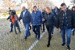 Министър Шишков и кметът Фандъкова инспектираха жълтите павета