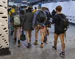 Лондон - Ден на пътуване без панталони в метрото