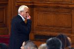 София - Парламентът прекрати предсрочно мандата на управителя на НЗОК Петко Салчев<br />
