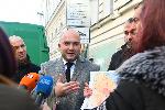 София - чистят графити в София