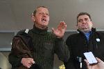 Протест в подкрепа на уволнения от Народния театър Александър Морфов