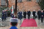 Церемония по издигане на националното знаме на Република България пред Паметника на Незнайния воин