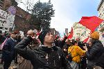 Привърженици на "Възраждане" хвърляха яйца и боя по сградата на Столична община