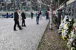 София - Вицепрезидентът Илияна Йотова положи венец пред стената на българските праведници на света в 134 СОУ<br />