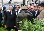 София - Президентът Румен Радев положи венец пред Паметните плочи на спасителите на българските евреи до катедралата Света София