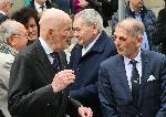 София - Президентът Румен Радев положи венец пред Паметните плочи на спасителите на българските евреи до катедралата Света София
