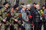 Бургас - венци в знак на почит