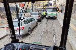 София - Неправилно паркиран автомобил - Блокиран трамвай