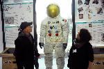 Бургас - скафандърът на Нийл Армстронг