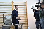 София - Предсрочни парламентарни избори - Кирил Петков гласува