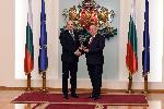 София -  Румен Радев отличи изявени български лекари и специалисти по случай Световния ден на здравето