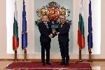 София -  Румен Радев отличи изявени български лекари и специалисти по случай Световния ден на здравето