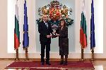София -  Румен Радев отличи изявени български лекари и специалисти по случай Световния ден на здравето