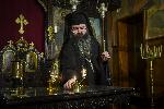 Благодатният огън пристигна в София.