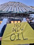 Лондон - Екоактивисти протестират пред централата на Shell