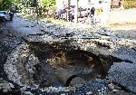 Нова В и К авария превърна улица във Варна в река