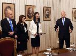София - Румен Радев връчи първия проучвателен мандат за съставяне на правителство на Мария Габриел