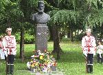София - Борисова градина - Церемония пред бюст паметника на Христо Ботев