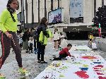 Деца рисуваха пред НДК в "Творителница за мир"