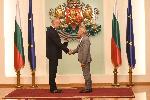 София - Президент - Удостояване с почетен знак олимпийски и световни шампиони -  Румяна Нейкова - Йордан Йовчев