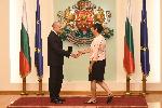 София - Президент - Удостояване с почетен знак олимпийски и световни шампиони -  Румяна Нейкова - Йордан Йовчев