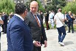 Служители на МВР поднесоха венци на паметника на загиналите полицаи