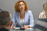 София - министър на труда и социалната политика - екип