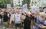 София - Национално шествие в подкрепа на момичето, малтретирано с макетен нож от насилник-националист