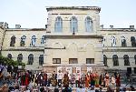 Варна  - Ревю на арменски национални носии<br />
Празник