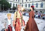 Варна  - Ревю на арменски национални носии<br />
Празник