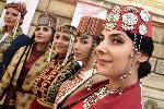 Варна  - Ревю на арменски национални носии<br />
Празник