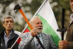 Четирима начело с Йоло Денев поискаха премахване на паметника на София