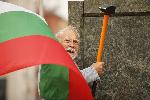 София - Протест с искане за премахване паметника на София