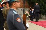 Председателят на Националния съвет на Австрия Волфганг Соботка и Росен Желязков поднесоха цветя на Паметника на Незнайния  войн