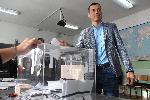 Васил Терзиев гласува