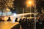 СОФИЯ - Протест на футболни фенове за оставка на БФС - Сблъсъци с полицията и погроми<br />