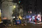 СОФИЯ - Протест на футболни фенове за оставка на БФС - Сблъсъци с полицията и погроми<br />