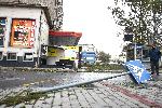 Варна - Огромни щети и жертви след ураганния вятър