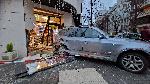 София - Кола влезе в магазин