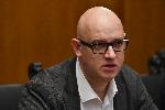София - министър Тагарев подписа колективен трудов договор със синдикатите