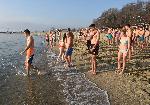 Варна - На плаж в първият ден от годината