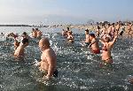 Варна - На плаж в първият ден от годината