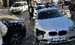 Тройна катастрофа на оживено кръстовище в Хасково
