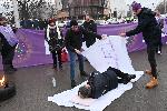 Работещи в столичния  градски транспорт протестират за по-високи заплати
