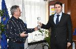 Бургас - ОДМВР с награда статуетка