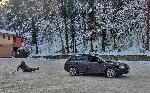 Младежи тренират екстремно пързаляне по леда в Плевен